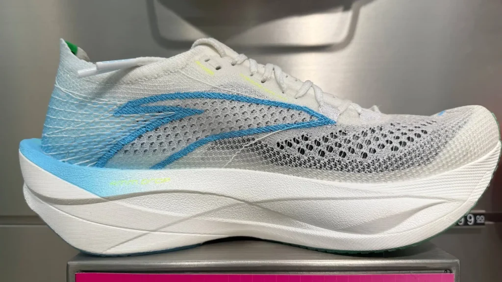 Anta C202 6 Pro
